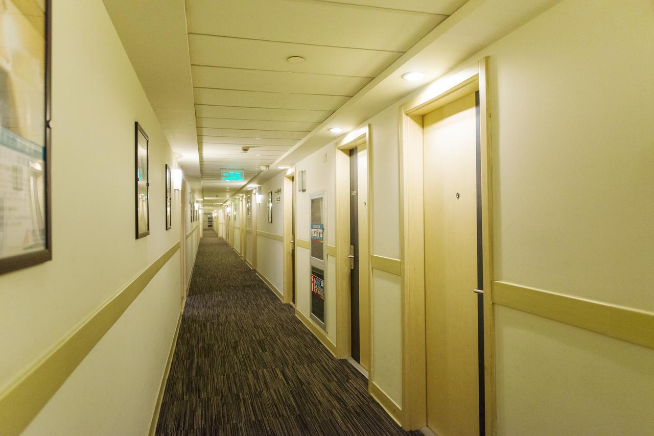 Metropolo, Zhenjiang, Railway Station Wanda Plaza Hotel Zhenjiang  Exterior photo